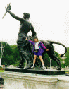 Statue in front of Buckingham Palace